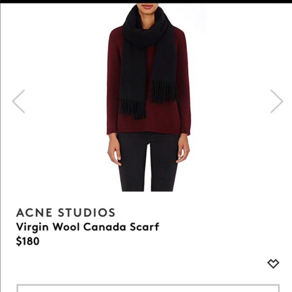 Acne scarf